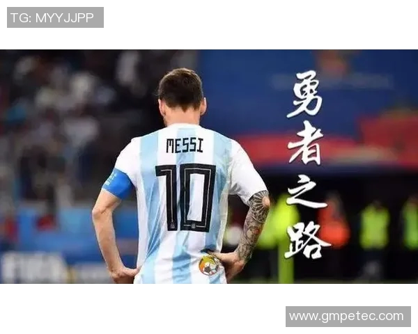 足球明星化身战士：从球场到战场的勇者之路